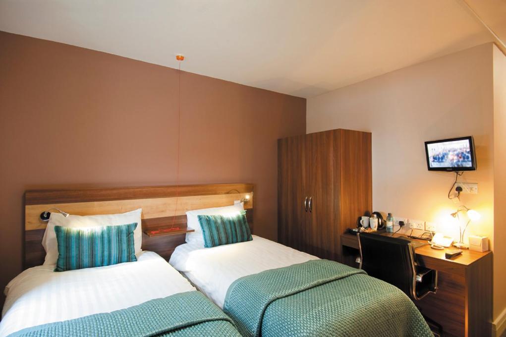 The Cedars Hotel Wokingham Værelse billede